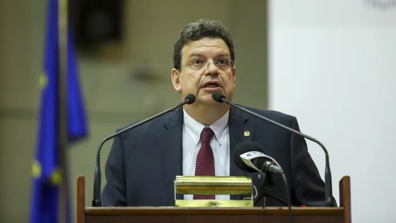 Πρύτανης ΑΠΘ: Δεν γίνεται να είναι όλοι απόφοιτοι Πανεπιστημίων