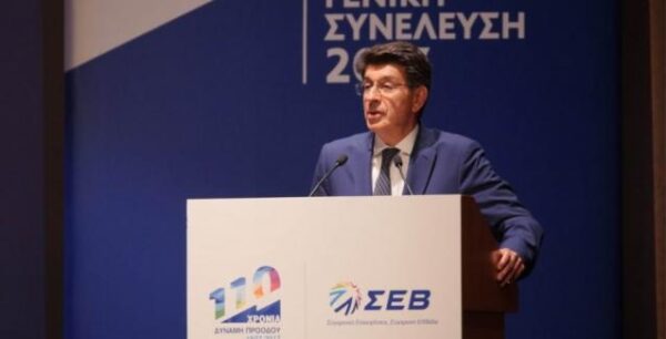 ΣΕΒ: Η ανεξέλεγκτη αύξηση των μισθών θα επιφέρει αύξηση της ανεργίας