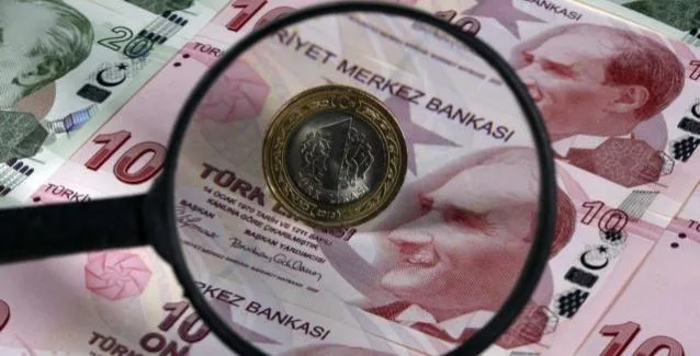 Μόνο σε τουρκικές λίρες οι πωλήσεις και μισθώσεις και ακινήτων με εντολή Ερντογάν