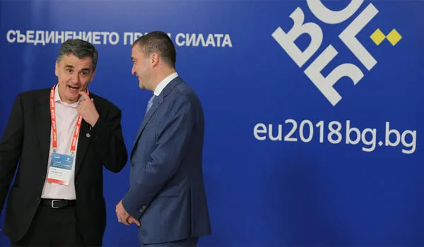 Στο Eurogroup του Δεκεμβρίου η απόφαση για τις συντάξεις