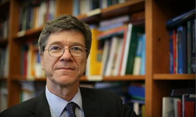 Αμερικανός οικονομολόγος Τζέφρι Σακς: “Είμαστε τόσο πλούσιοι, όσο και ανόητοι”