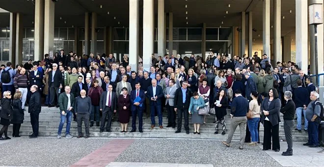 Διαμαρτυρία πρυτανικών αρχών για την παρουσία του Ρουβίκωνα στο ΕΚΠΑ