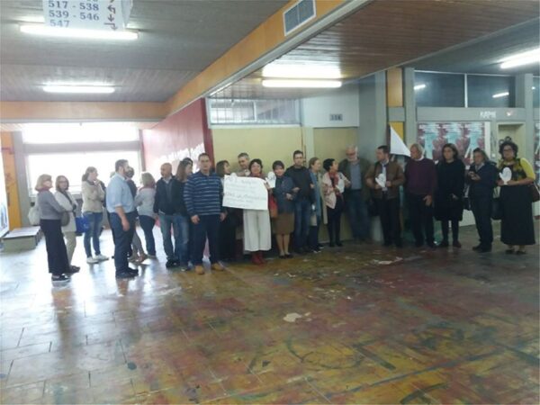 Ενταση στη Φιλοσοφική – Δεν αποχωρεί ο Ρουβίκωνας