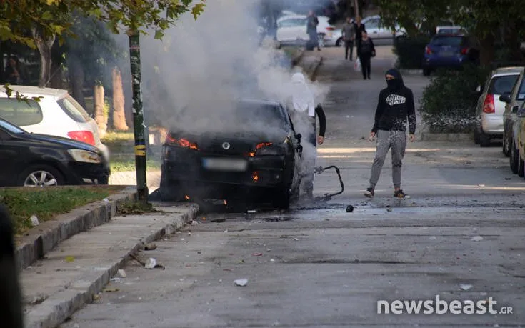 Επεισόδια έξω από το Πολυτεχνείο