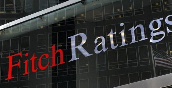 Fitch: Υποβάθμισε 20 τράπεζες της Τουρκίας