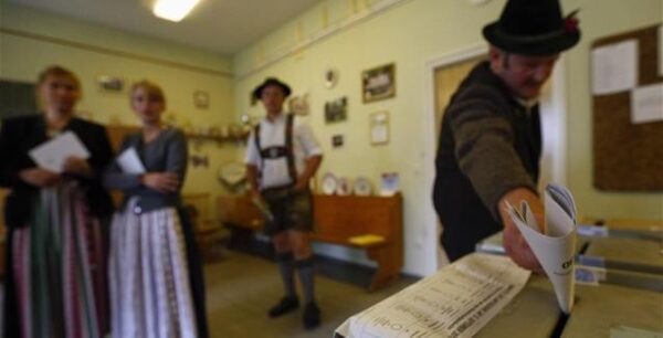 Βαυαρία: Υποχωρεί το ποσοστό του CSU εν όψει των τοπικών εκλογών της 14ης Οκτωβρίου