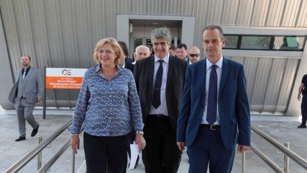 Μειώσεις τιμών εισιτηρίων στις υπεραστικές διαδρομές και γρηγορότερες μετακινήσεις