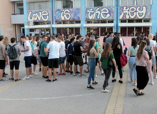 Πότε ξεκινούν οι εξετάσεις σε Γυμνάσια και Λύκεια