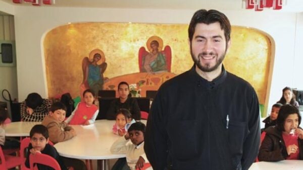 Πατήρ Αντώνιος: Δεν κάνω τίποτα παραπάνω από το καθήκον μου