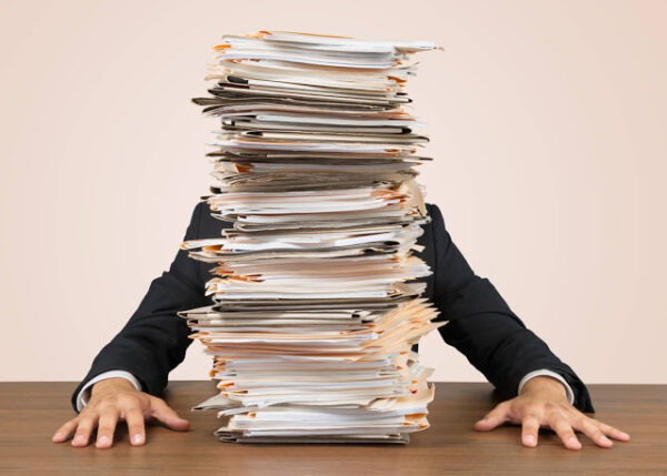 Εισήγηση του ΔΣ της ΟΛΜΕ προς τις ΓΣ του κλάδου με πλαίσιο αιτημάτων και πρόγραμμα δράσης