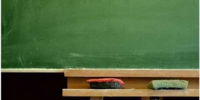 Γονείς μην απαξιώνετε τους δασκάλους, βάλτε όρια – Κυρία Υπουργέ κάντε το χρέος σας ως Πολιτεία