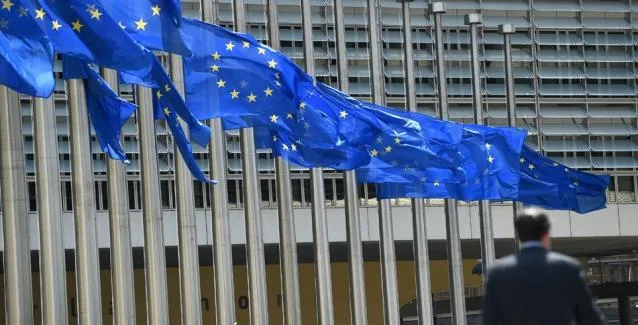Στο 2% ρίχνει η Κομισιόν την πρόβλεψή της για την ανάπτυξη στην Ελλάδα το 2019
