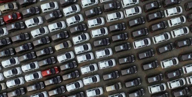 Απειλούν οι ΗΠΑ με περαιτέρω αύξηση των δασμών στα κινέζικα αυτοκίνητα