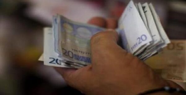 Τέλος τα μετρητά στις αγορές – Αλλάζουν όλα στις συναλλαγές