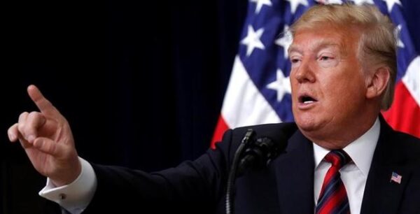 Bloomberg: Γιατί ο Τραμπ εξαίρεσε Ελλάδα, Ιταλία, Κίνα από τις πετρελαϊκές κυρώσεις