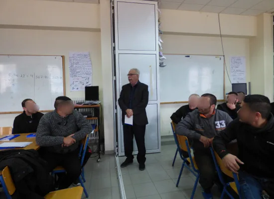Συνάντηση Γαβρόγλου με μαθητές του Σχολείου Δεύτερης Ευκαιρίας στο Κατάστημα Κράτησης Διαβατών