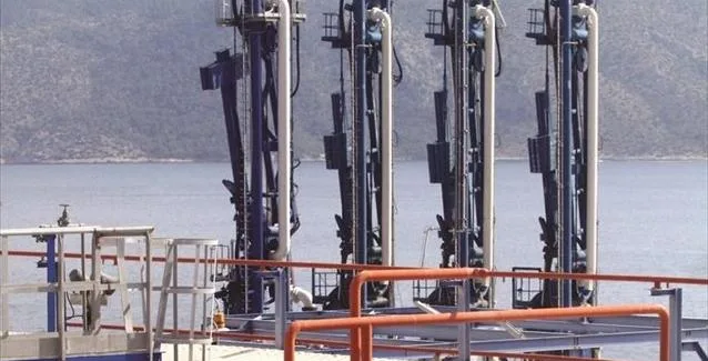 Bloomberg: Η Βουλγαρία ίσως συμμετάσχει στην κατασκευή νέου τερματικού σταθμού υγροποιημένου φυσικού αερίου  στην Αλεξανδρούπολη