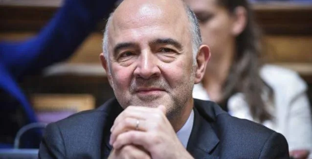 Μοσκοβισί: Οι Βρυξέλλες αναμένουν «αξιόπιστες» δεσμεύσεις από τη Ρώμη