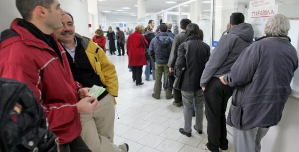 Τα ληξιπρόθεσμα χρέη στην εφορία αυξήθηκαν κατά €1 δισ. τον Οκτώβριο