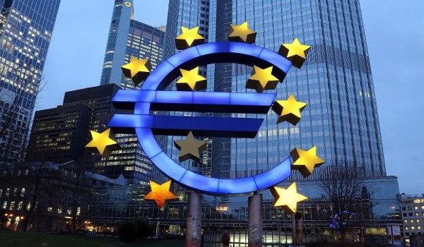 ΕΚΤ: Η κεντρική τράπεζα θα προσπαθήσει να δώσει ώθηση στην οικονομία της ευρωζώνης