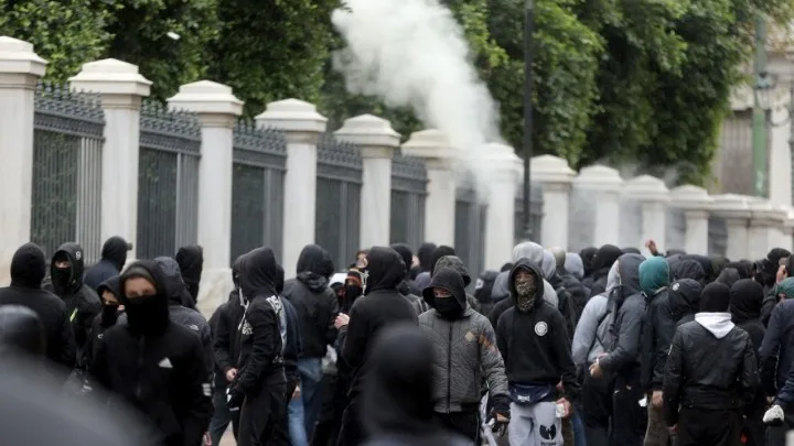 Ένταση στο συλλαλητήριο για τον Γρηγορόπουλο