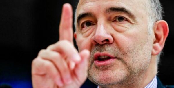 Μοσκοβισί: Κρούει τον «κώδωνα» του κινδύνου για τις μεταρρυθμίσεις