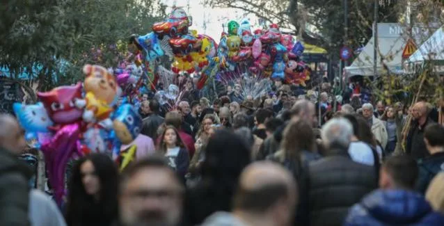 Εορταστική περίοδος: Αισιόδοξοι οι έμποροι για τόνωση τζίρου
