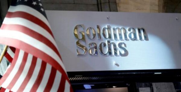 Goldman Sachs: Απαραίτητα κι άλλα μέσα για τη μείωση των κόκκινων δανείων