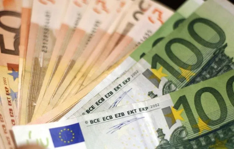 Πόσα αναδρομικά θα πάρει κάθε συνταξιούχος από τα ειδικά μισθολόγια