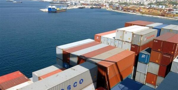 Την εναλλακτική των δύο master plan του ΟΛΠ εξετάζει η Cosco