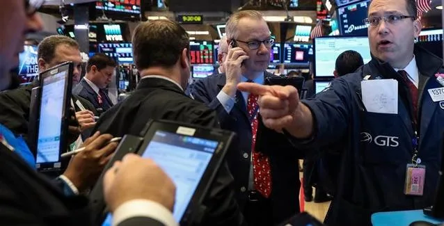 Wall Street: Προς τον δεύτερο χειρότερο Δεκέμβριο όλων των εποχών