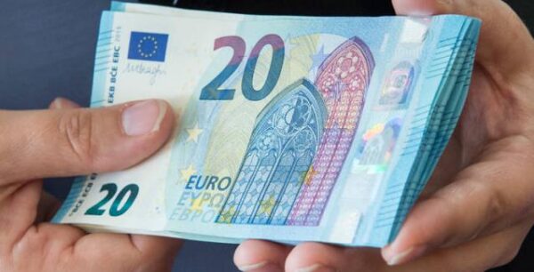 Σήμερα η πληρωμή του Κοινωνικού Εισοδήματος Αλληλεγγύης