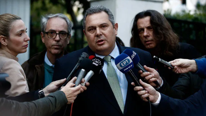 Καμμένος: Οι ΑΝΕΛ αποχωρούν από την κυβέρνηση