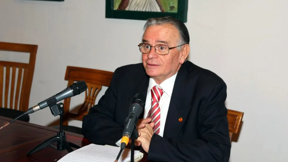 Πέθανε ο ιστορικός και φιλόλογος Σαράντος Καργάκος