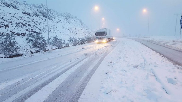 Κλειστά σχολεία αύριο 15/2 λόγω κακοκαιρίας (συνεχής ενημέρωση)