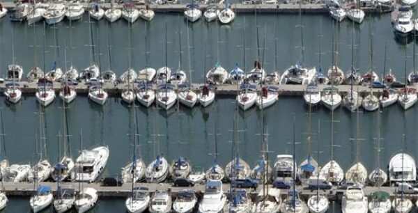 Νέα εγκύκλιος για την απαλλαγή από τον ΦΠΑ επαγγελματικών σκαφών