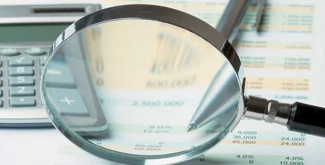 Φοροδιαφυγή: Μοντέλα και καλλιτέχνες στο στόχαστρο “ράμπο” μέσω social media