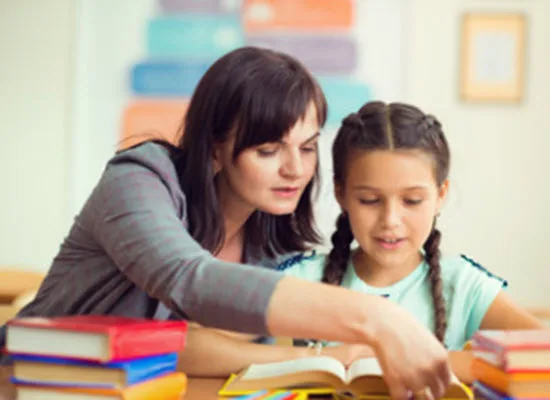 Άδεια ανατροφής τέκνου στις μητέρες αναπληρώτριες εκπαιδευτικούς