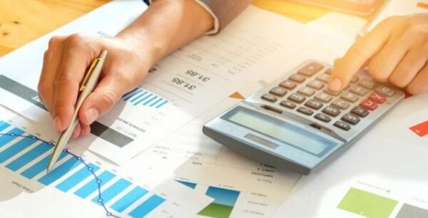 Χρέη στα ασφαλιστικά ταμεία – Ποιοι θα δουν “κούρεμα” έως και 70%