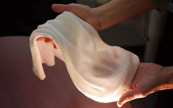 Tο πρώτο ύφασμα που δροσίζει ή ζεσταίνει ανάλογα με τις καιρικές συνθήκες