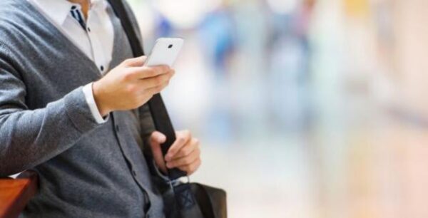 Λιγότερα smartphones πωλήθηκαν στην παγκόσμια αγορά το 2018