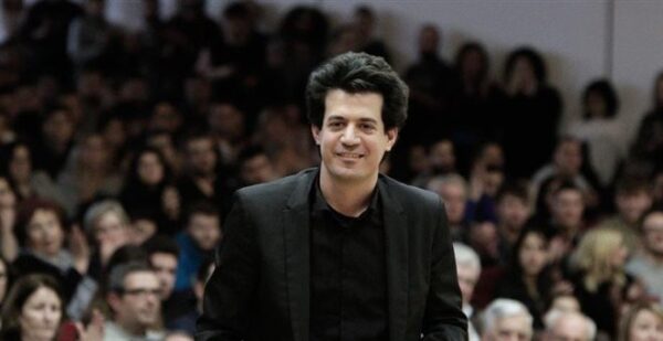 “Πώς το κινητό θα γίνει βοηθός μας και το αυτοκίνητο σοφέρ μας”