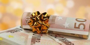 Δώρο Χριστουγέννων 2020: Πότε θα πληρωθεί και πόσα θα λάβουν οι εργαζόμενοι