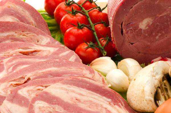 Έρευνα: Ακόμη και μια λεπτή φέτα μπέικον την ημέρα “αυξάνει τον κίνδυνο για καρκίνο”