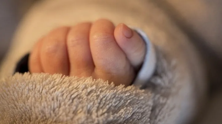 Πάτρα: Ποινική δίωξη για ανθρωποκτονία στην μητέρα για τον θάνατο της Τζωρτζίνας