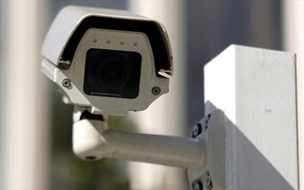 «Κάμερα στα σχολεία; Όχι, ευχαριστώ!»