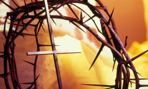 Πάσχα – Μεγάλη Παρασκευή: Ο επιτάφιος θρήνος