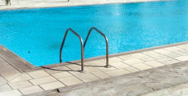 Πισίνες: Ο λογαριασμός της Εφορίας, τι ισχύει για τις πολυκατοικίες