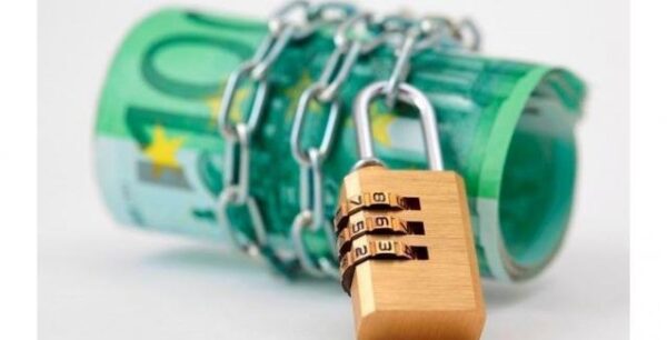 Νέα κίνητρα σε φορολογουμένους: «Σπάει» το ακατάσχετο – Πόσο αυξάνεται το όριο