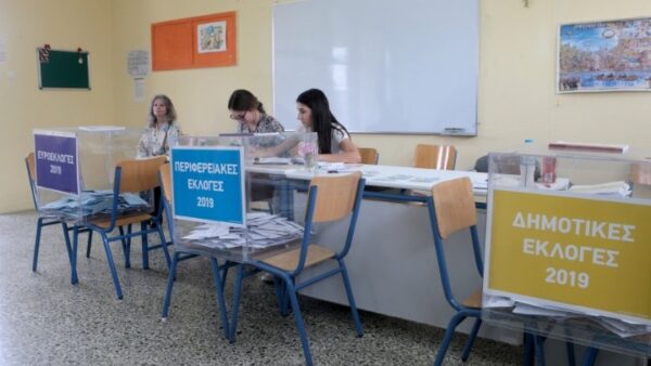 Εκλογές 2019: Πάνω από 100 δήμαρχοι εξελέγησαν από τον πρώτο γύρο